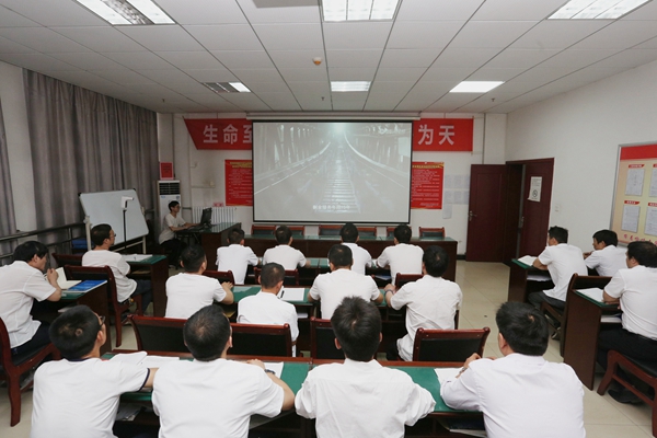 1693467152193494.jpg 清静警示教育_副本.jpg