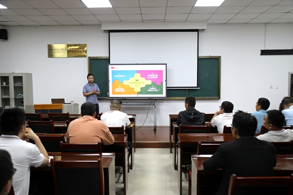 1695257559186432.jpg 2 ËØÖÊÌáÉý_¸±±¾.jpg