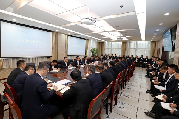 1758858844192729.jpg 1_¸±±¾.jpg