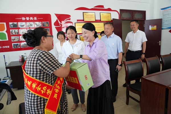 1753836247111313.jpg ece8ad617e752840fabf98b310bbf14_¸±±¾.jpg