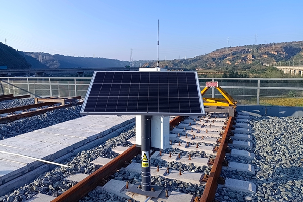 1761116229212520.jpg ÌúÔË.jpg