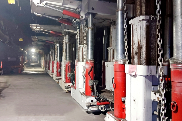 2 װ��װ�õ���_����.jpg