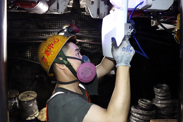 1766648983189310.jpg 2.40207信息化装置_副本.jpg