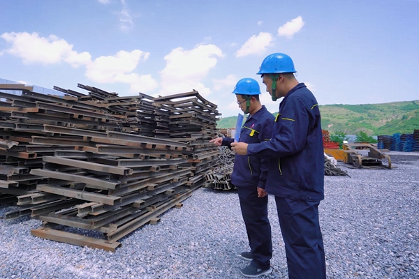 1767417659251909.jpg 4_¸±±¾.jpg